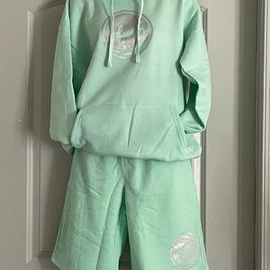 FWM Apparel wear Large Hoodie with shorts Large